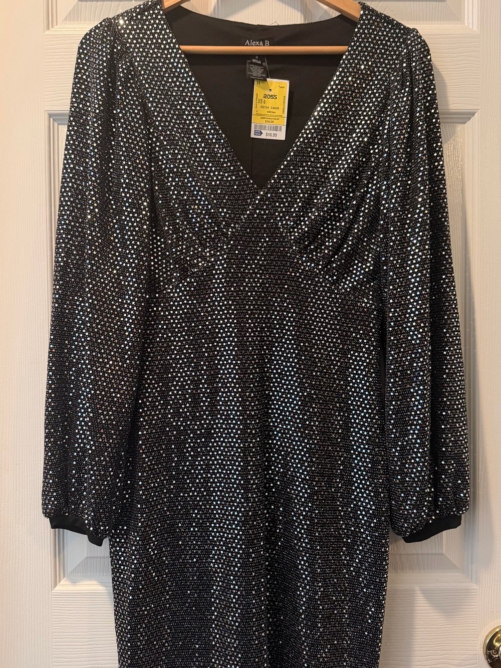 Alexa B Black Sparkle V-Neck Long Sleeve Dress